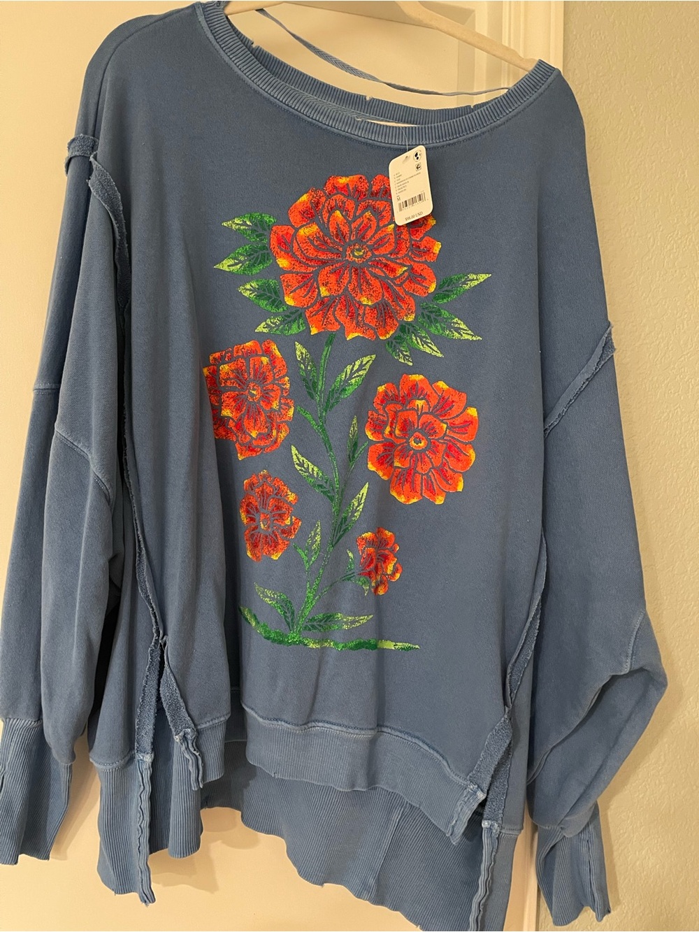 Blue Floral Off-Shoulder Women's Sweatshirt - Picture 3 of 4